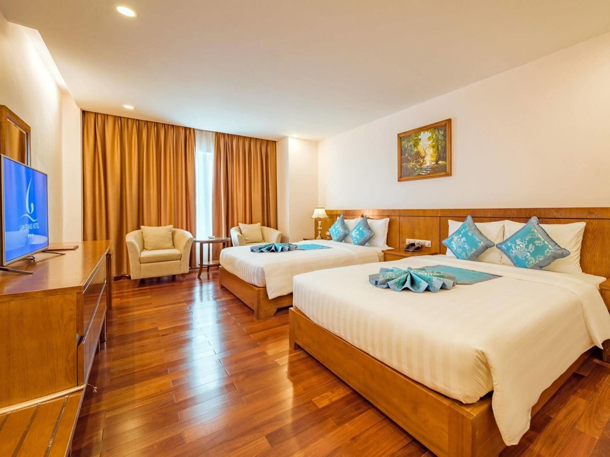 Lam Giang Hotel Винь Экстерьер фото