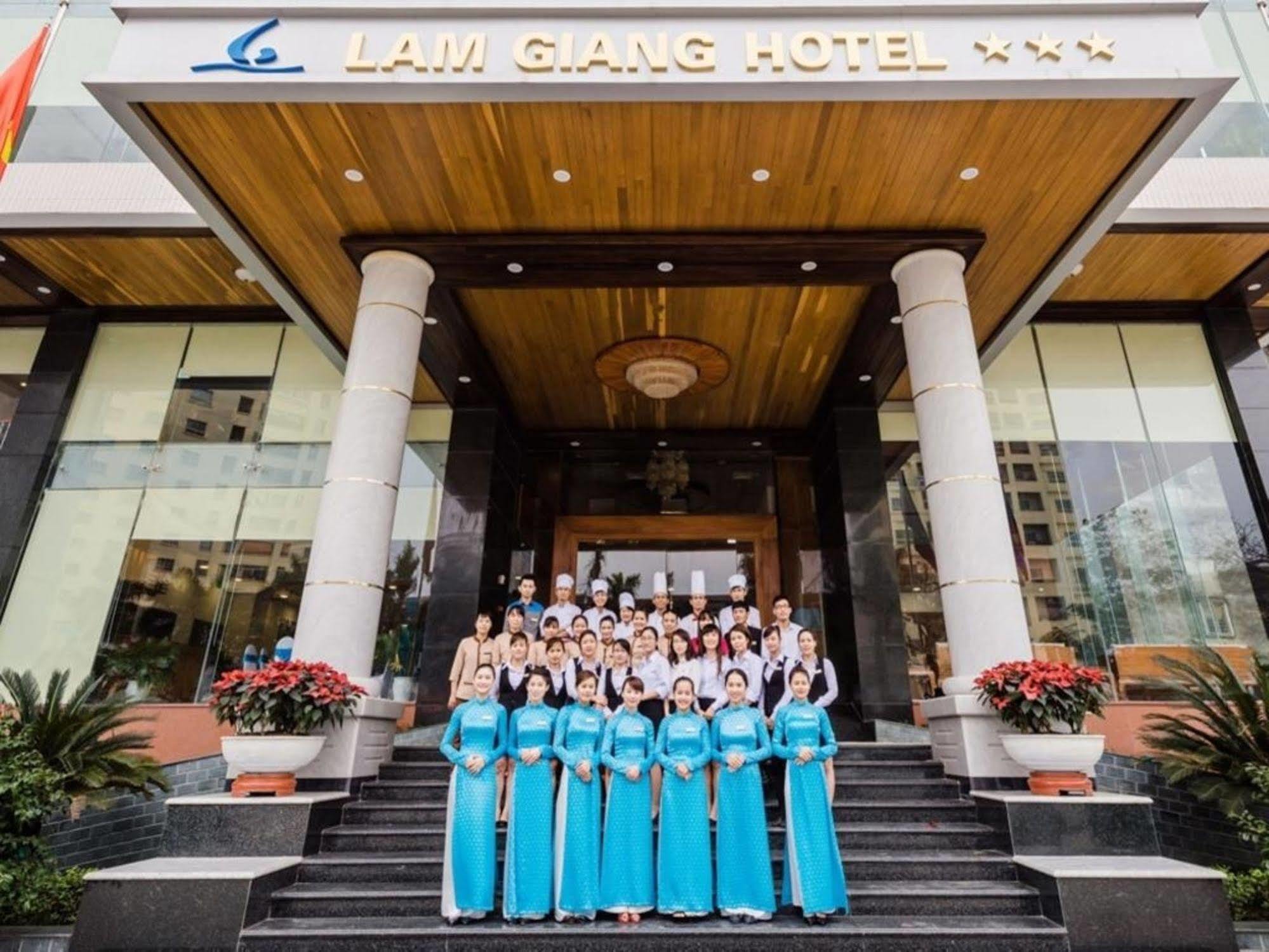 Lam Giang Hotel Винь Экстерьер фото
